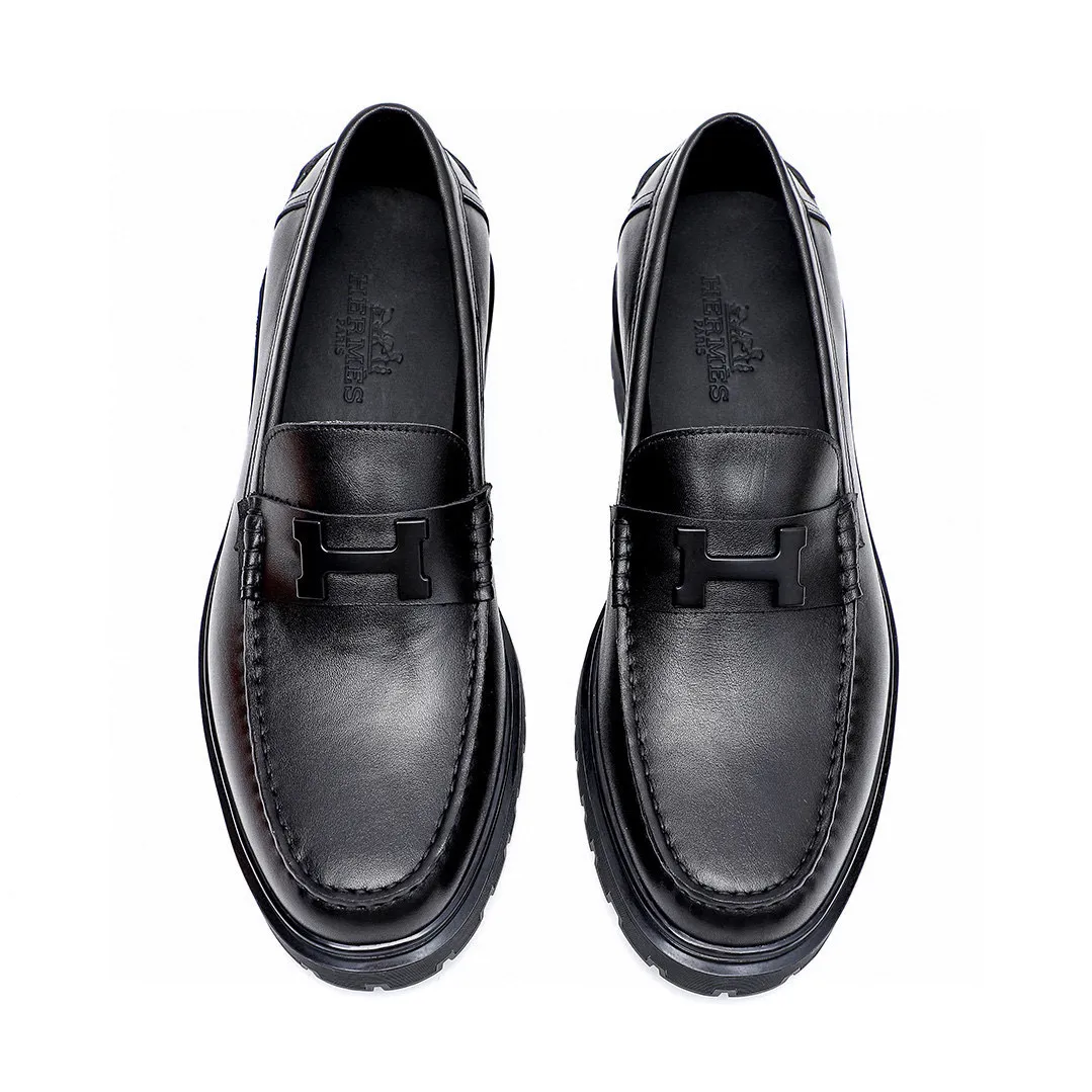 Men's shoes 💰680 💐[HERMES] popular men's shoes counter original items! The world's top brands...Luxury quality...//Fashion and high-end footwear 👍💪🏻...give you a low-key luxury comfort experience👍. The upper is made of pure Italian imported original calfskin. Sweat-absorbent cowhide leather lining. Comfortable and breathable. The original rubber foam light outsole is high-end and classy. Luxurious and noble!! .. OEM factory shipment [Hug] stall.. Original plate. Welcome to taste..39-45 (38.45.46🉑️Customized)